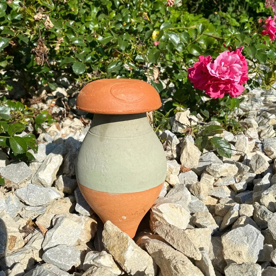 poterie-jamet-ollas-planter-0-5-l-olla-c-ramique-vert-mat image 1
