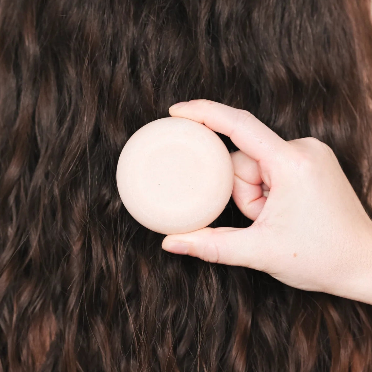 endro-shampoing-solide-cheveux-secs-argile-rose-fruits-rouges image 3
