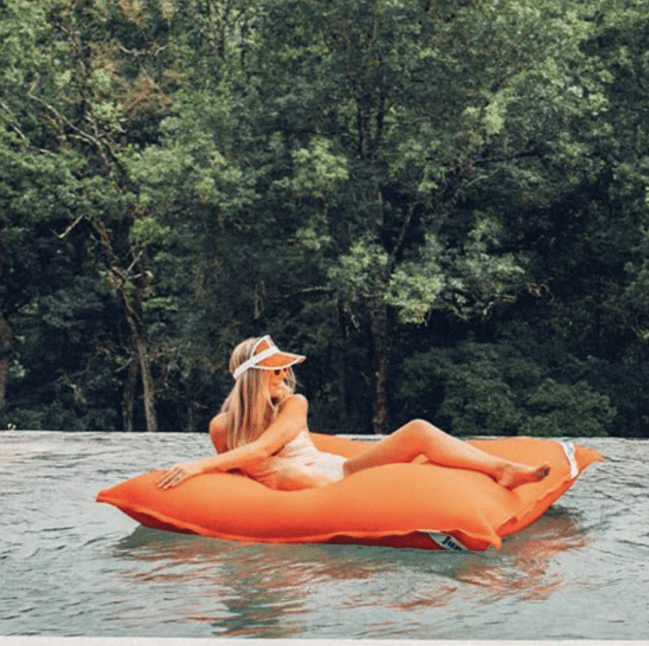 mes-courses-en-vrac-swimming-bag-orange-jumbo-pouf-170x130 image 2