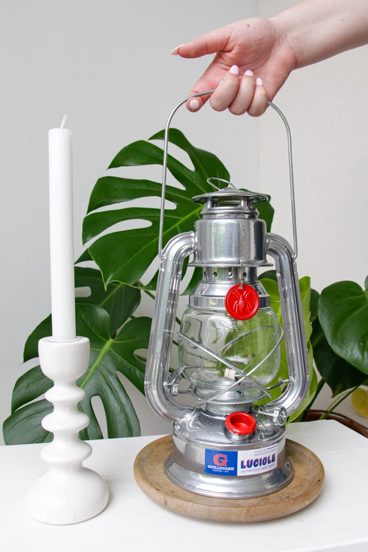 guillouard-luciole-lampe-temp-te-m-tal-huile-coffret image 2