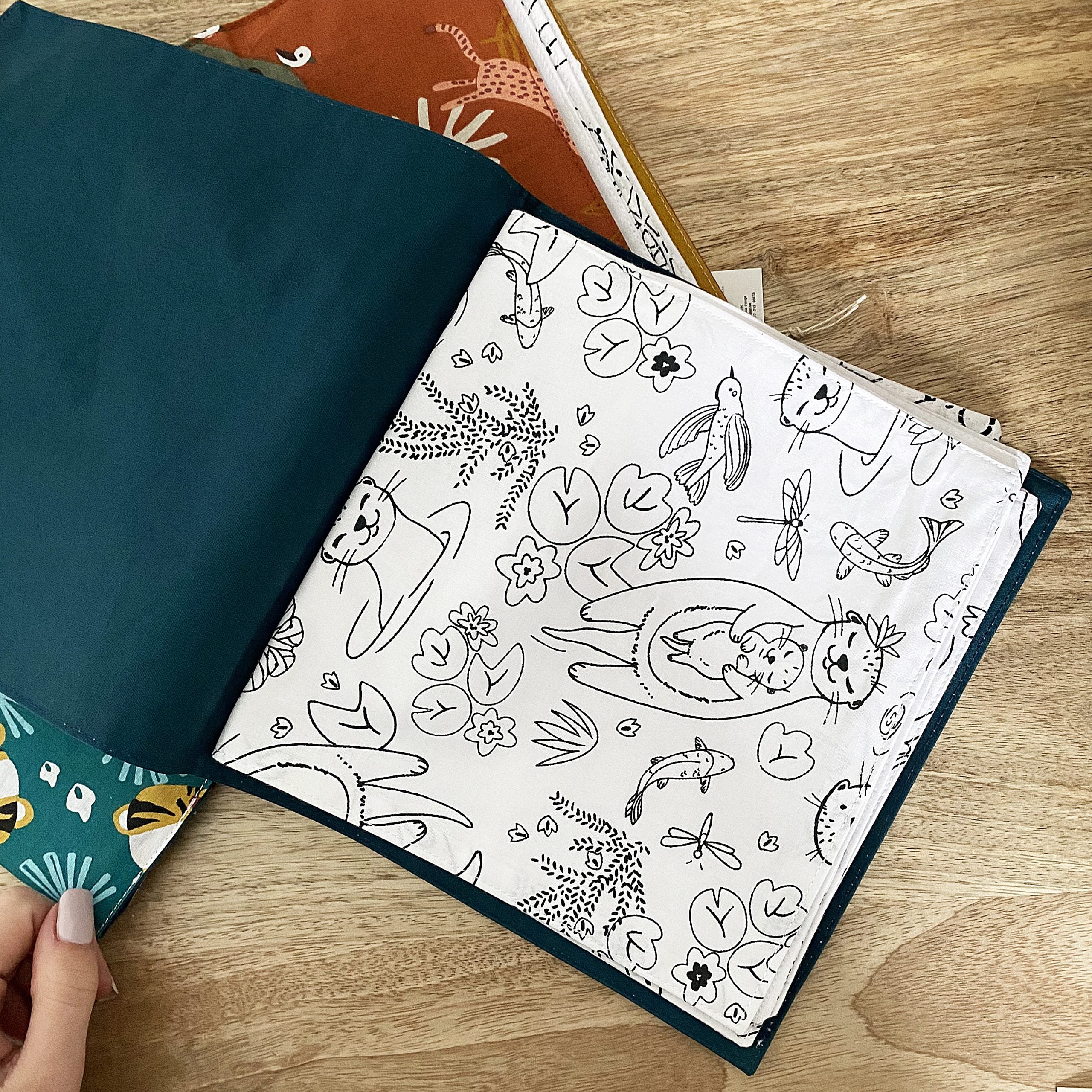 mes-courses-en-vrac-livre-coloriage-tissu-coton-r-utilisable-20x20-cm image 4