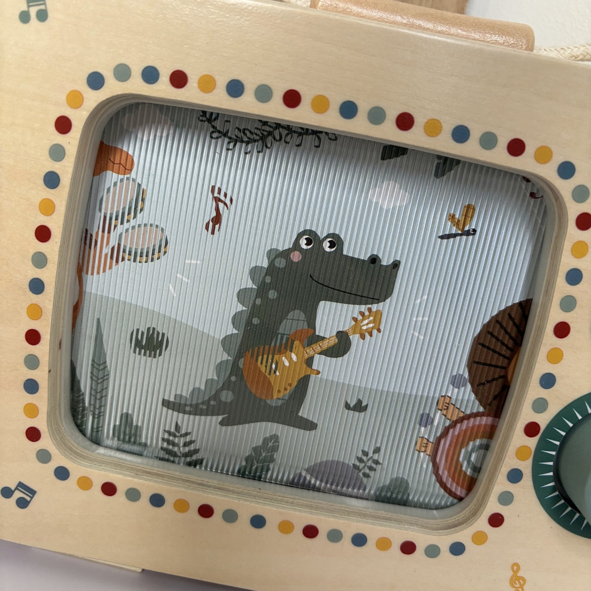 smallfoot-bo-te-musique-t-l-vision-safari-enfant image 3