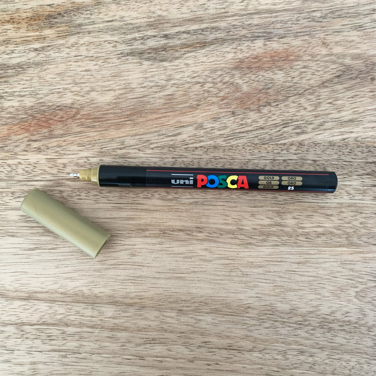 posca-marqueur-peinture-or-pointe-fine-bocaux-verre image 2