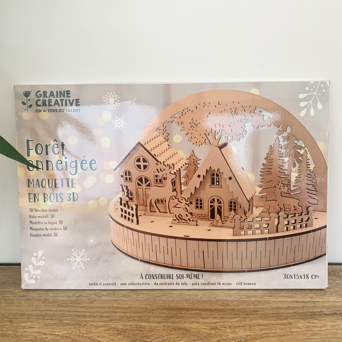 maquette-3d-bois-for-t-enneig-e-chalet-30-cm image 2