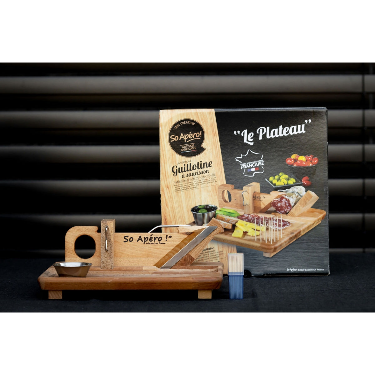 so-ap-ro-le-plateau-guillotine-saucisson-avec-pot-cure-dents image 3
