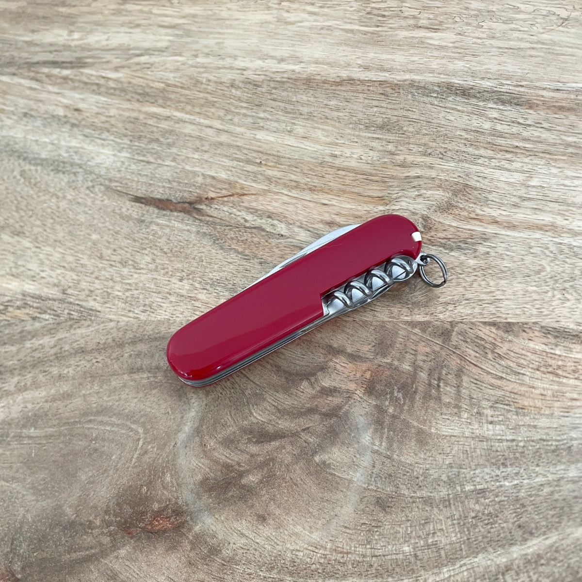 victorinox-climber-red-couteau-suisse-14-fonctions-rouge image 4