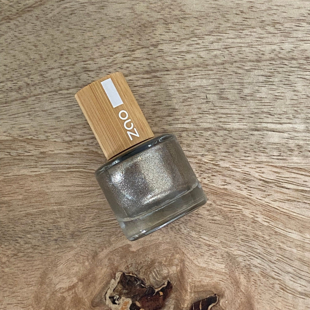 zao-vernis-ongles-marron-glac-naturel-bambou image 2