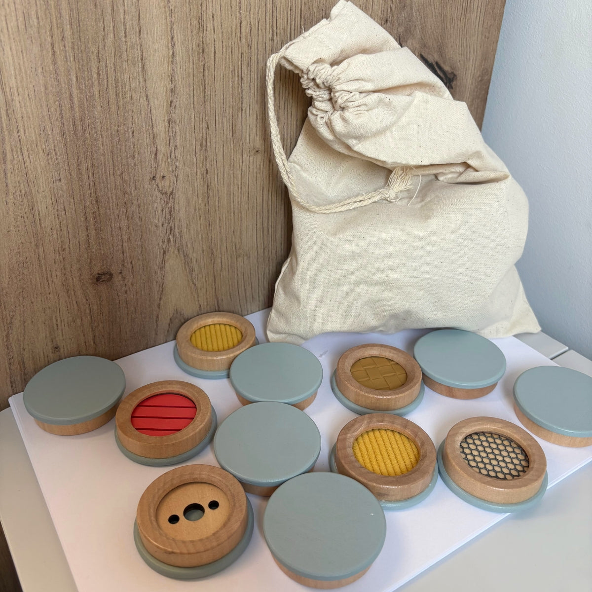 smallfoot-sensory-jeu-m-mo-tactile-bois-et-tissus image 6
