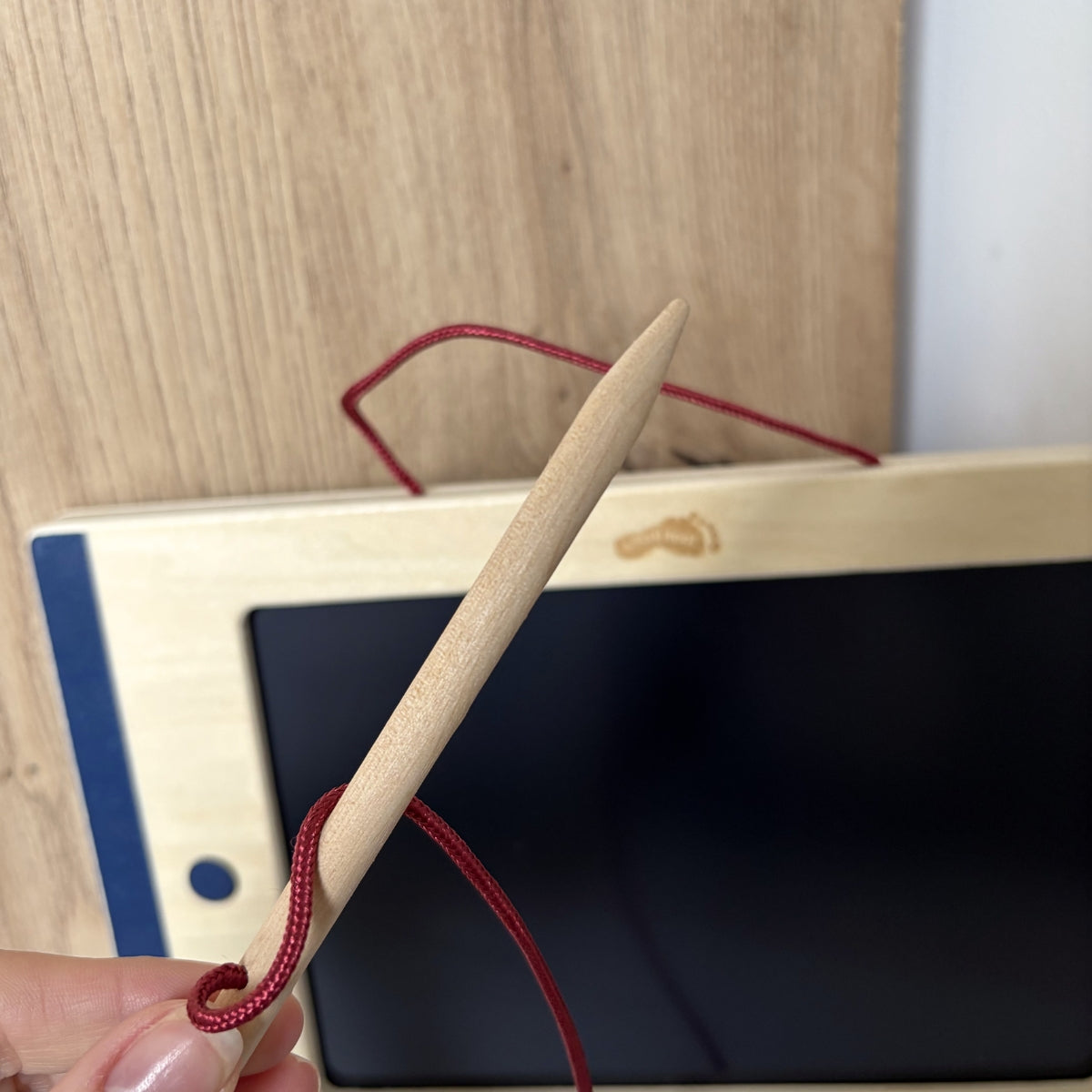 small-foot-educate-ardoise-magique-lcd-couleur-avec-stylet image 3