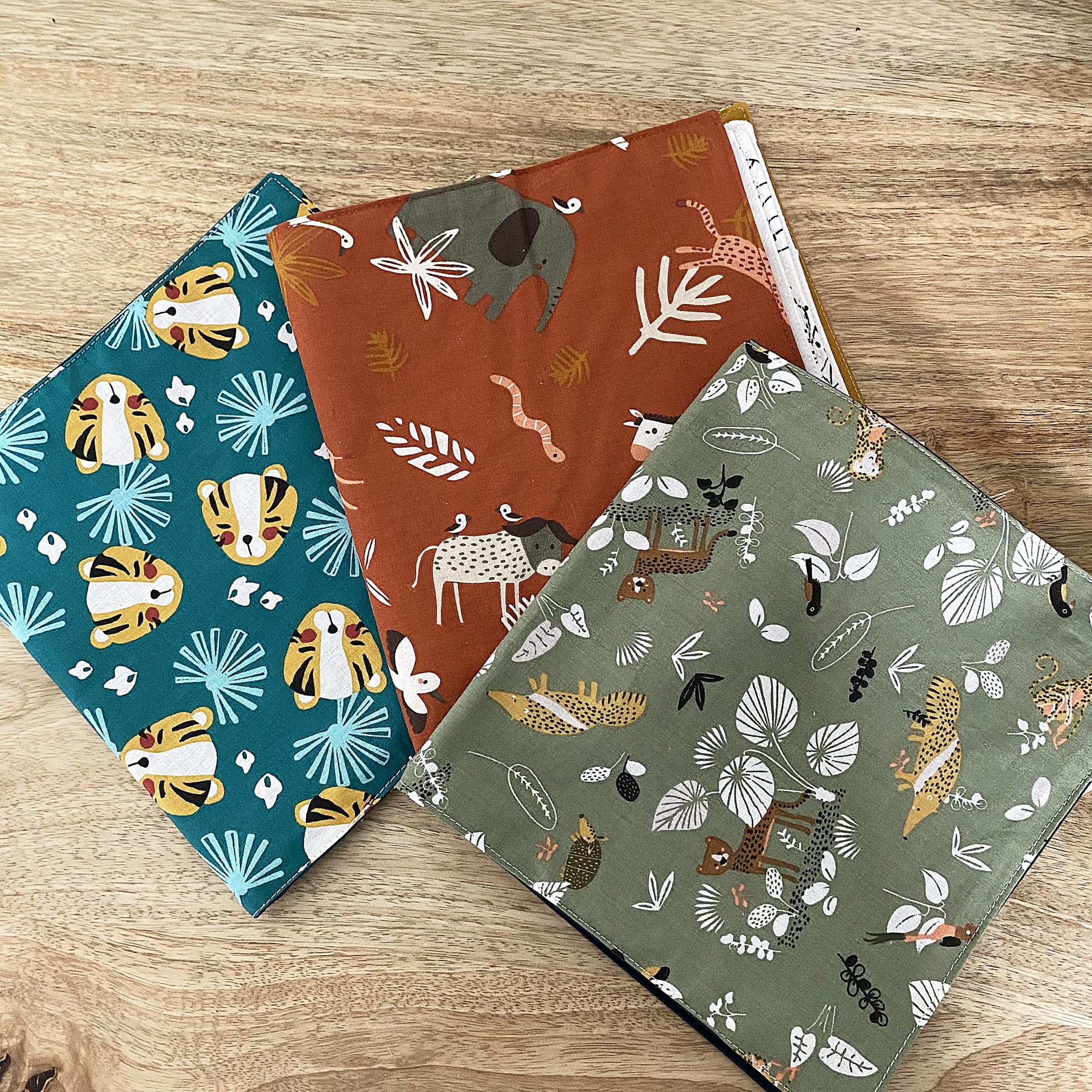 mes-courses-en-vrac-livre-coloriage-tissu-coton-r-utilisable-20x20-cm image 5