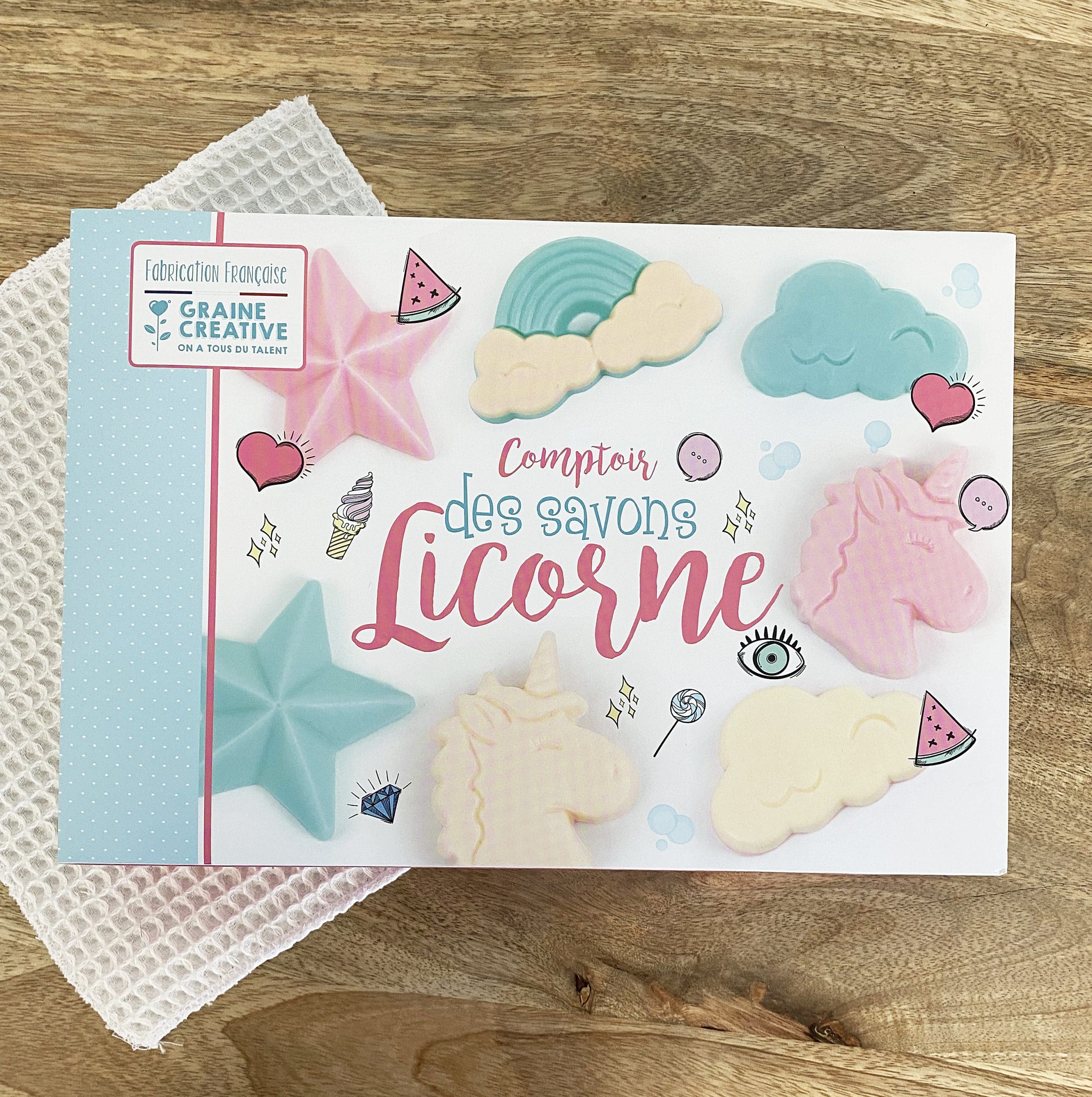 mes-courses-en-vrac-coffret-savons-licorne-diy-enfant-4-moules image 3