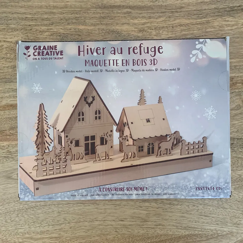 maquette-3d-bois-hiver-au-refuge-chalet-28-x-11-x-14-cm-d-s-10-ans image 1