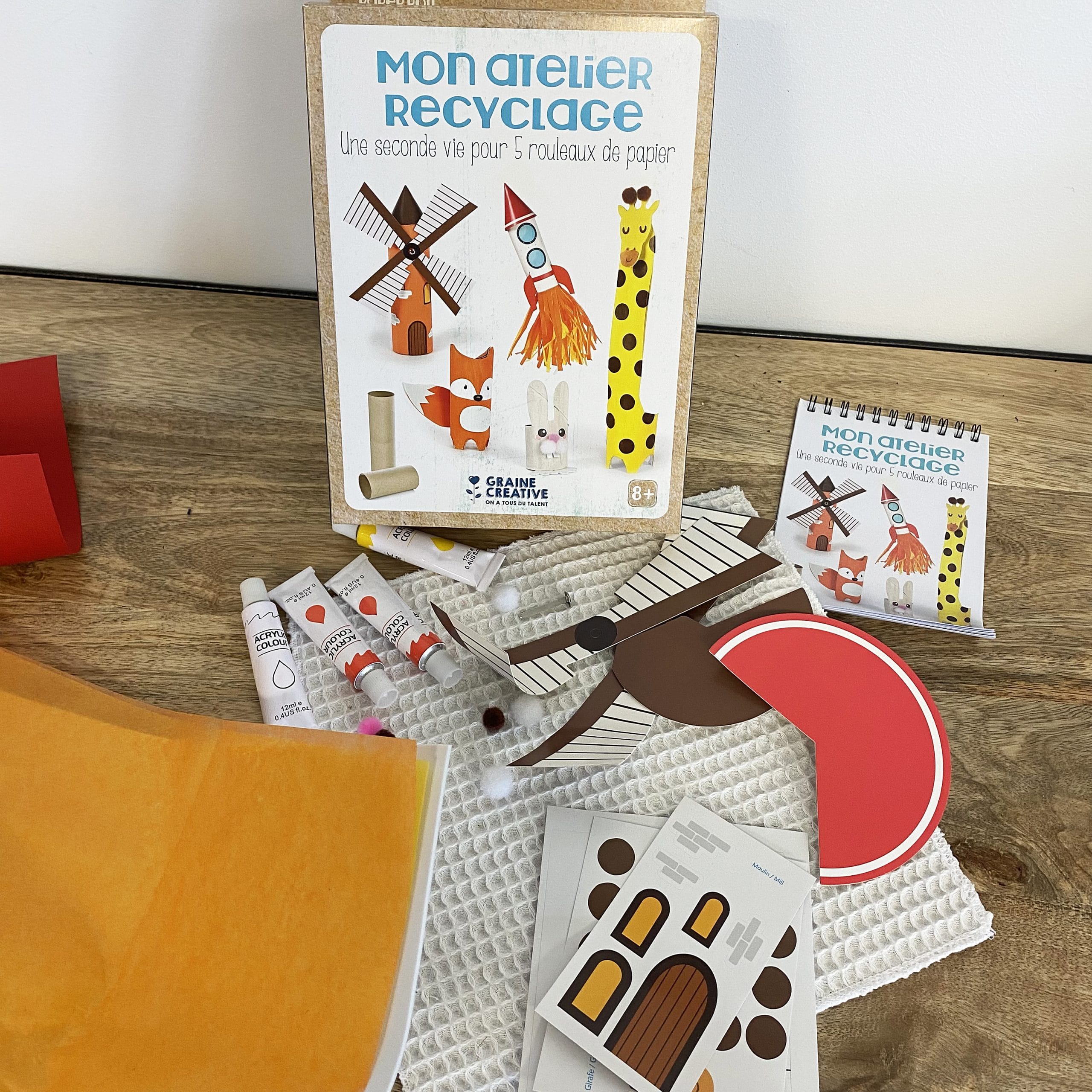 growing-paper-atelier-recyclage-kit-rouleaux-papier-enfant image 3