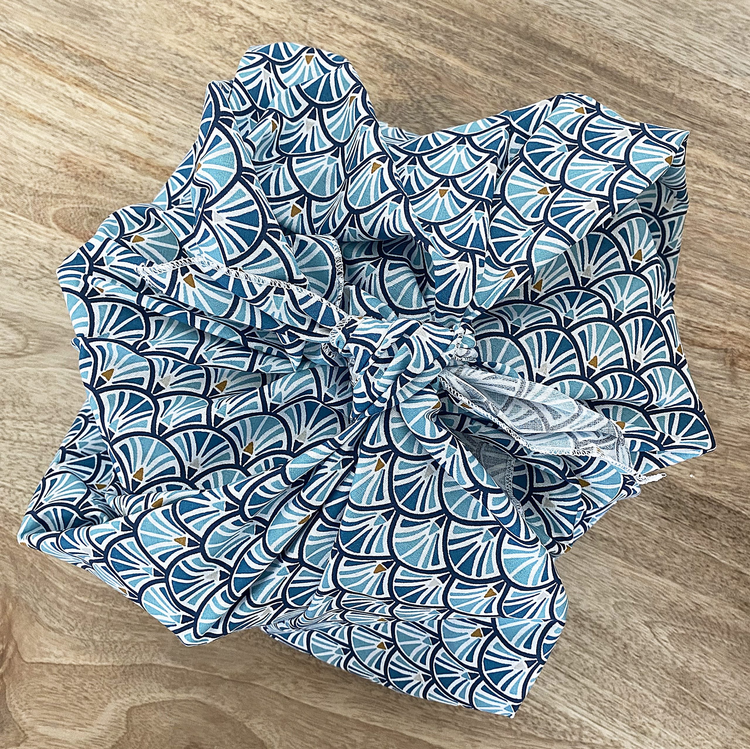 mes-courses-en-vrac-emballages-furoshiki-75x75-cm-motif-al-atoire image 4