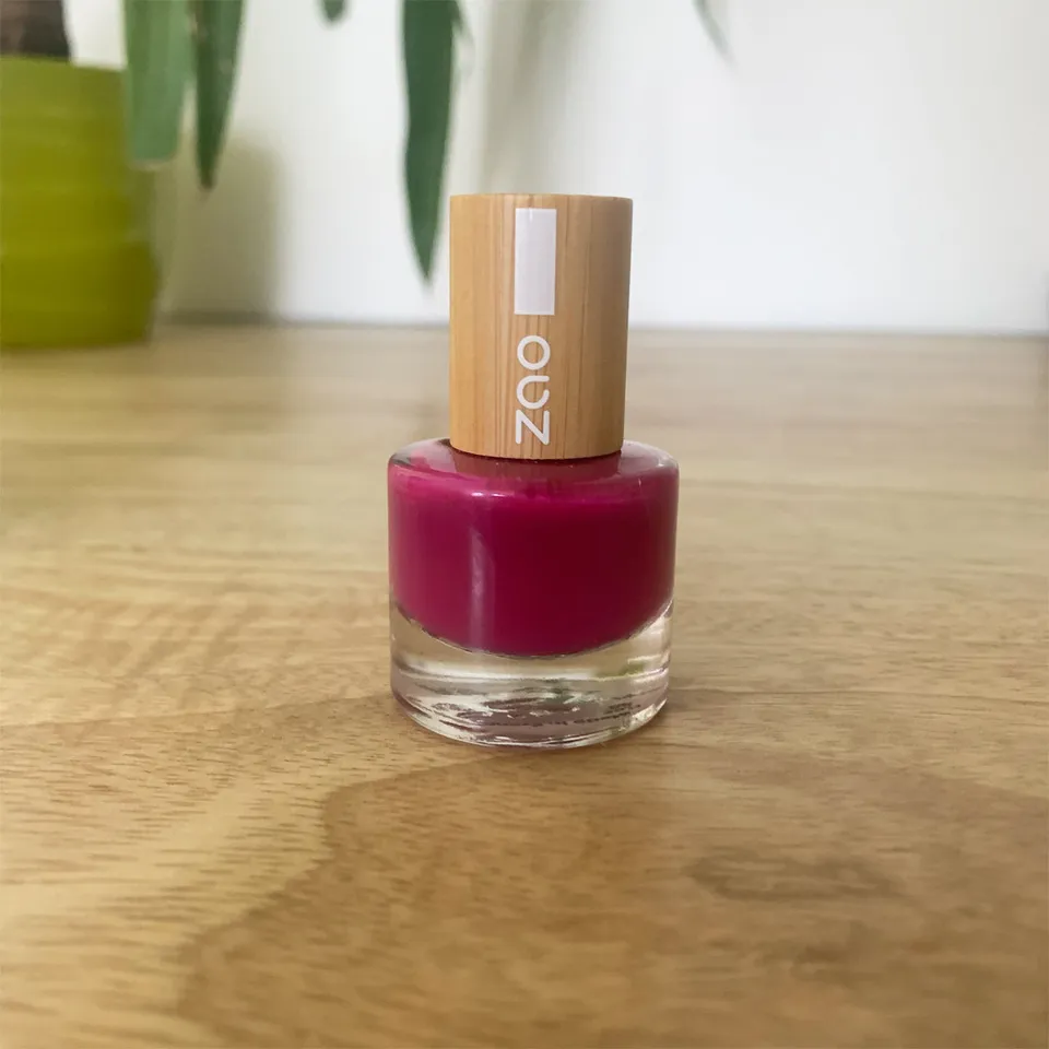 zao-vernis-ongles-fuchsia-vegan-longue-tenue image 1