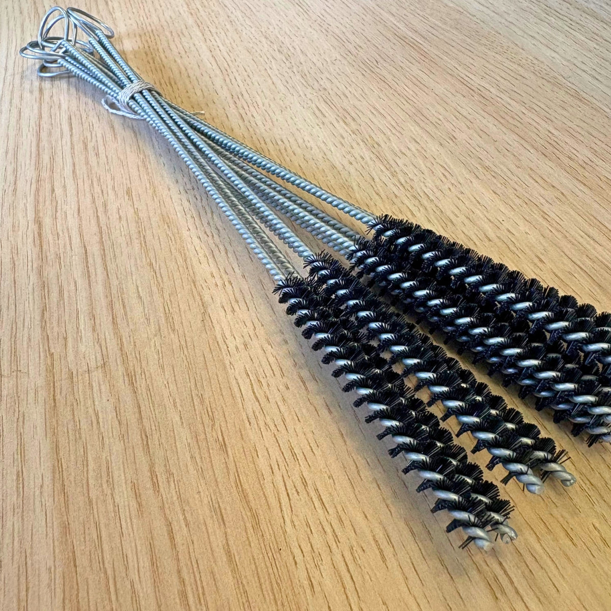 mes-courses-en-vrac-cheveux-goupillon-tire-cheveux-lavabo-25-cm image 2