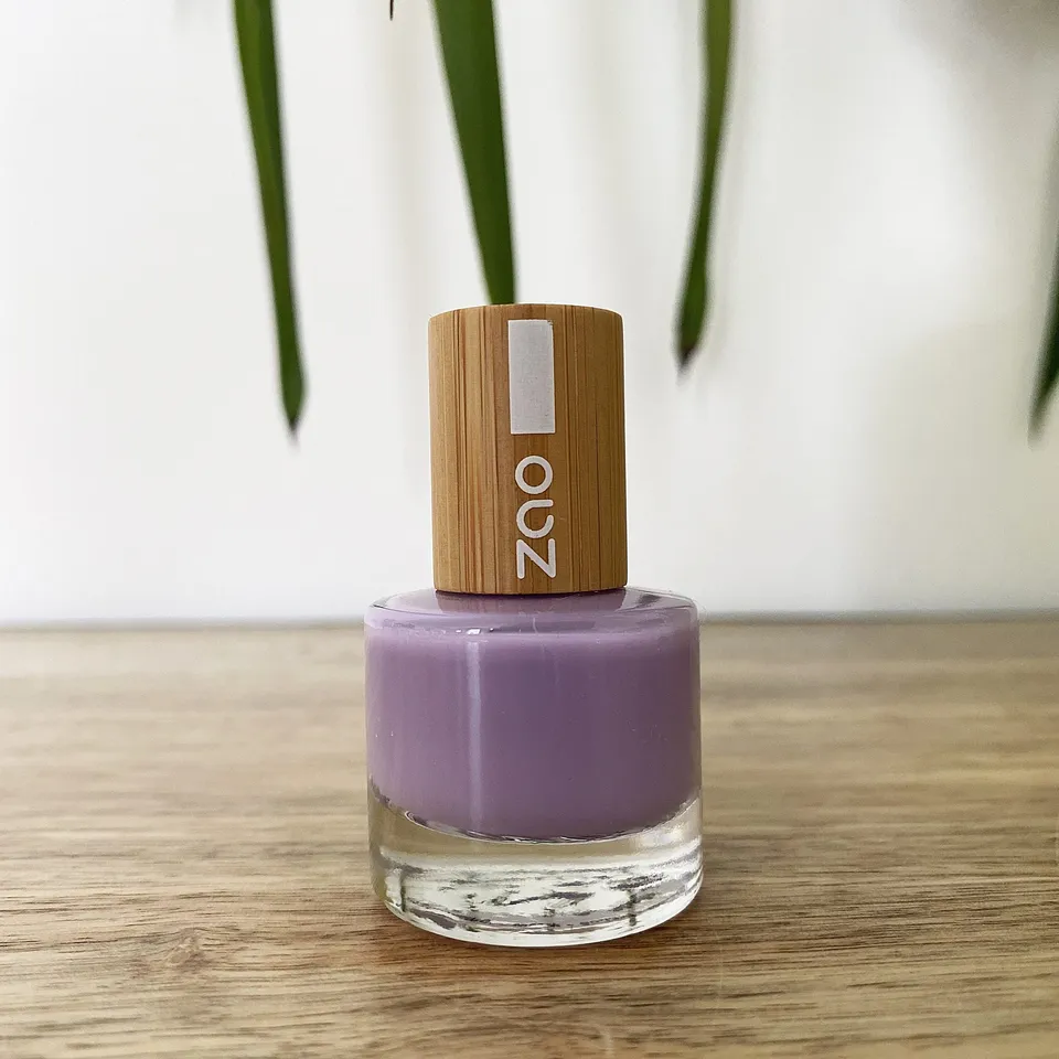 zao-vernis-ongles-pastel-vernis-lilas-biosourc image 1