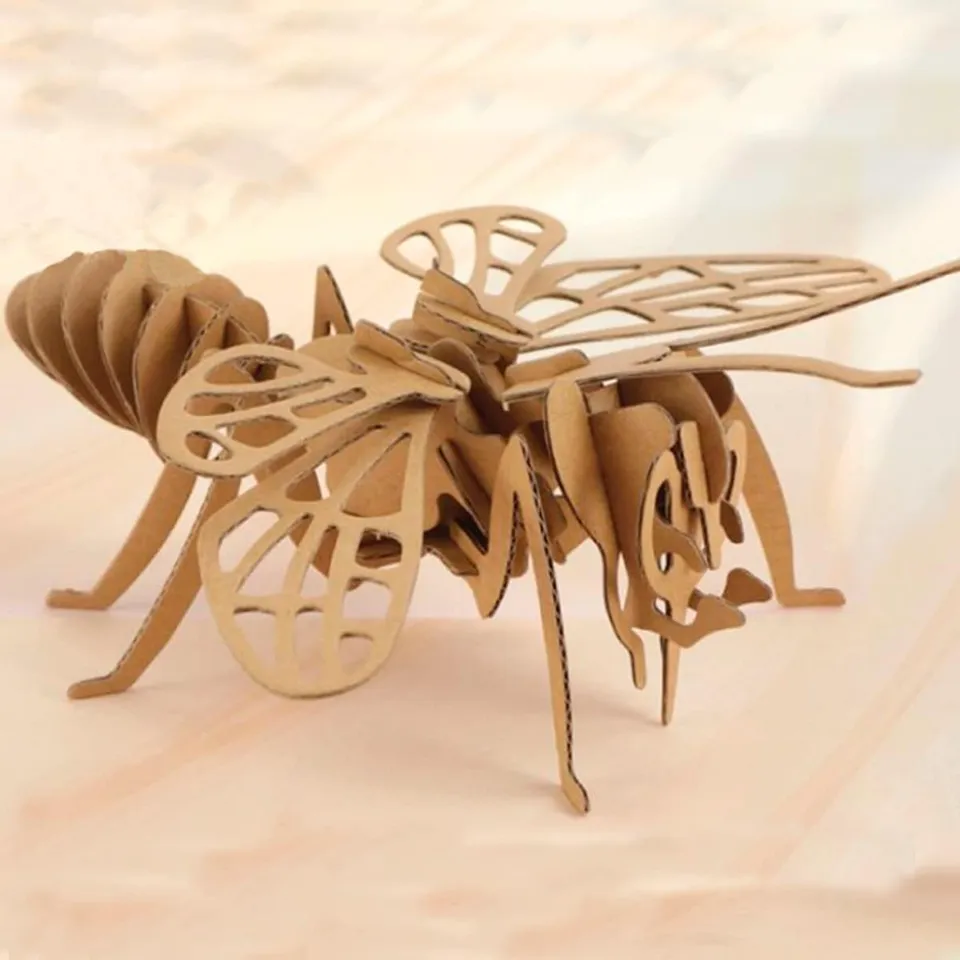 mes-courses-en-vrac-maquette-abeille-3d-carton-23cm image 1