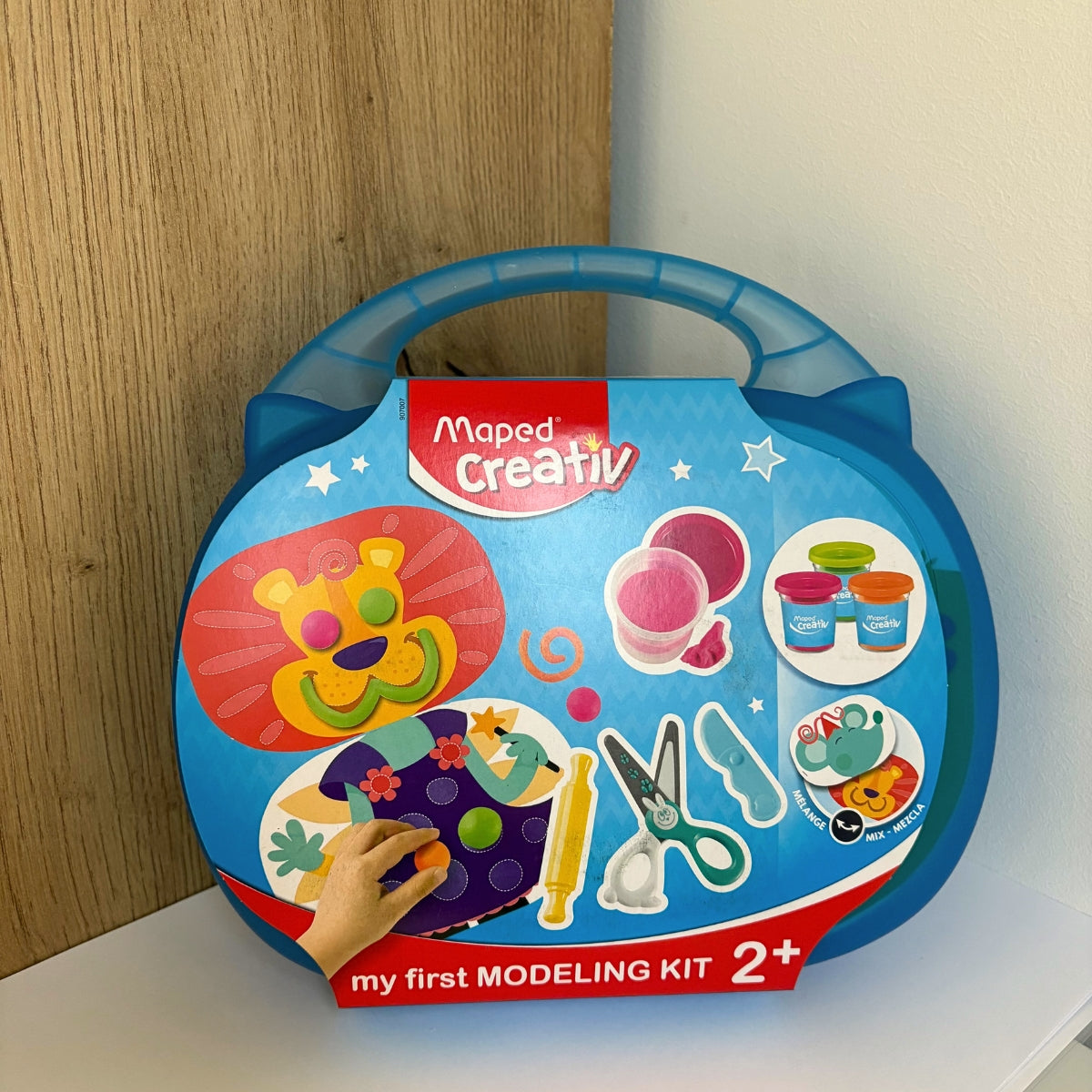 valisette-p-te-modeler-9-pi-ces-accessoires-enfant image 1