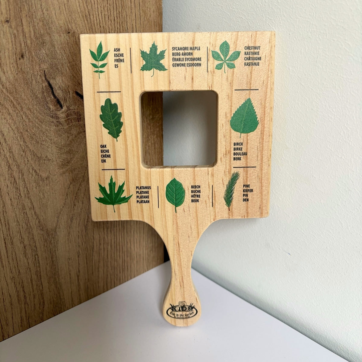 esschert-design-cadre-d-exploration-feuilles-jeu-nature-enfant image 1