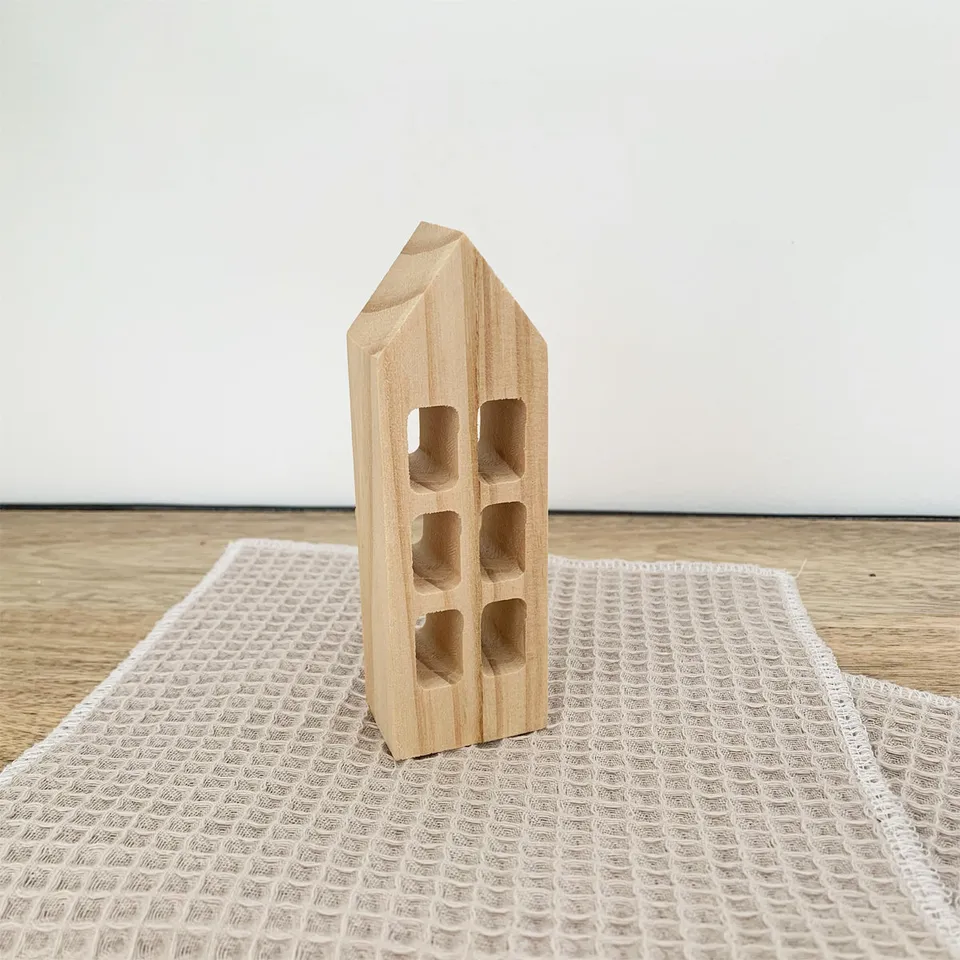 mes-courses-en-vrac-d-corations-no-l-maisonnette-bois-taille-s-brut image 1
