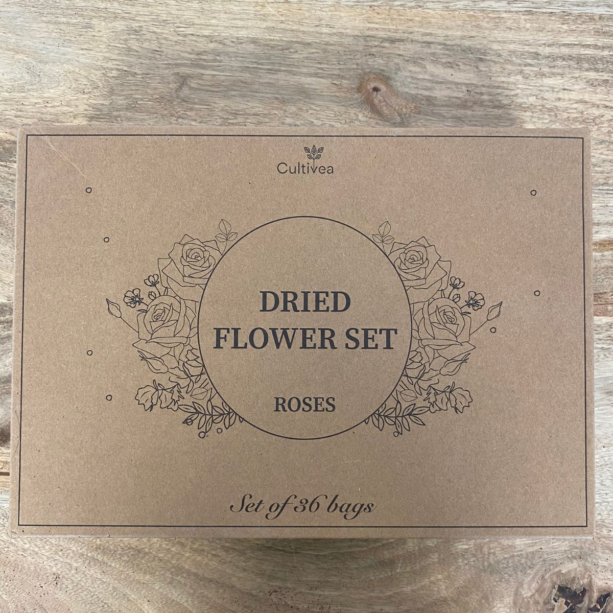 cultivea-kit-36-sachets-roses-s-ch-es-naturelles-mariage image 2
