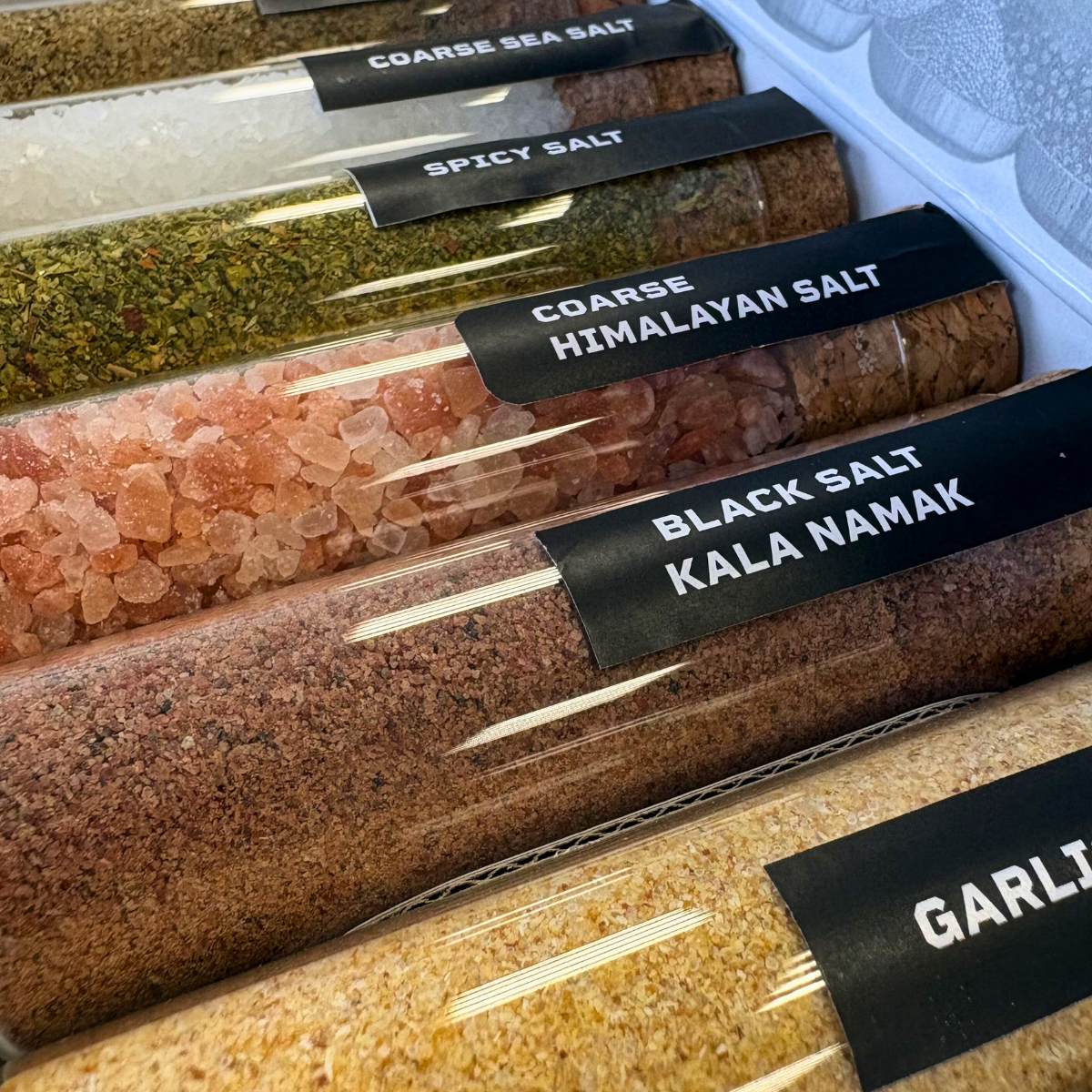 dibys-salt-mine-coffret-6-sels-du-monde-tubes-bois image 2