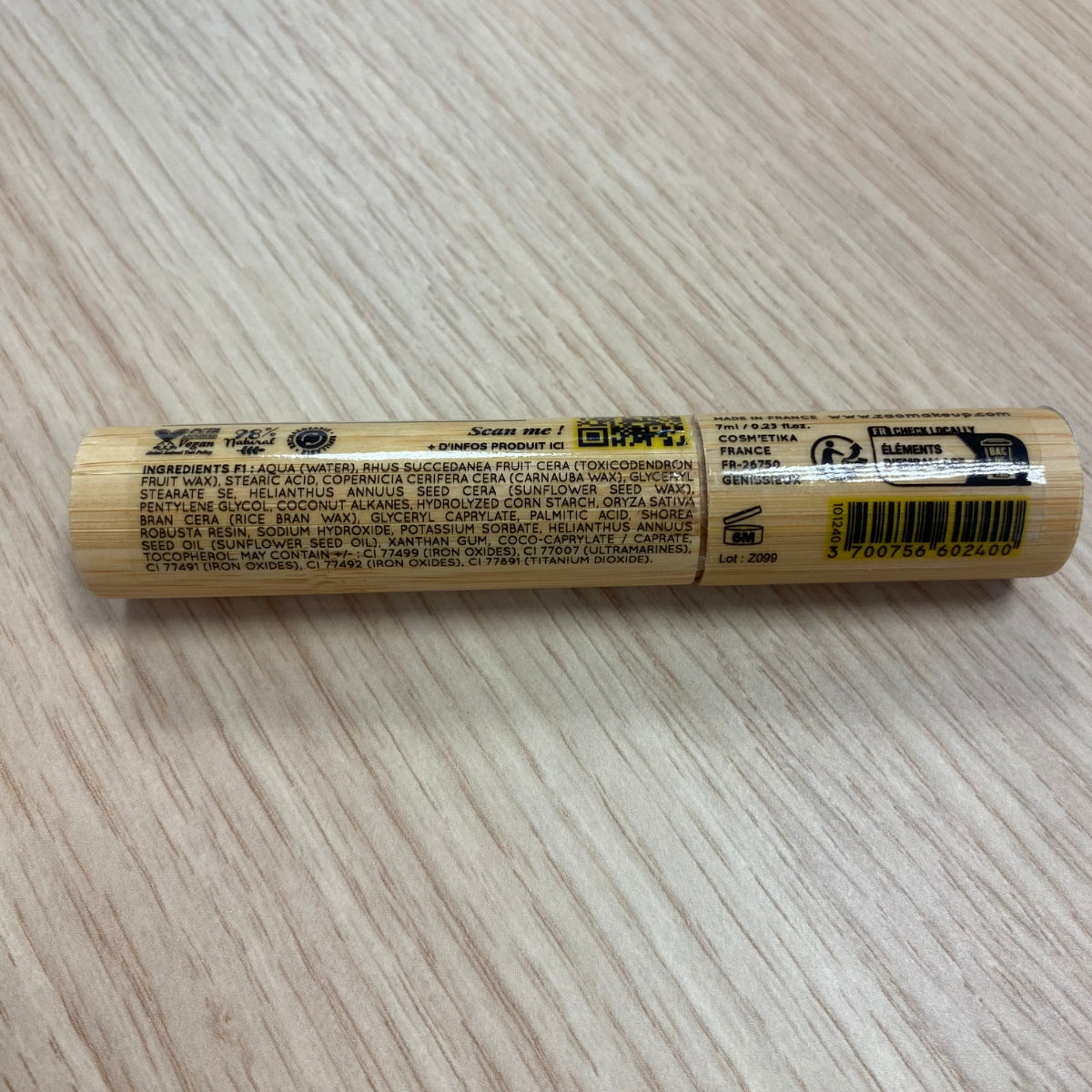 zao-maquillage-mascara-volume-audacieux-240-noir-intense-7-ml image 7