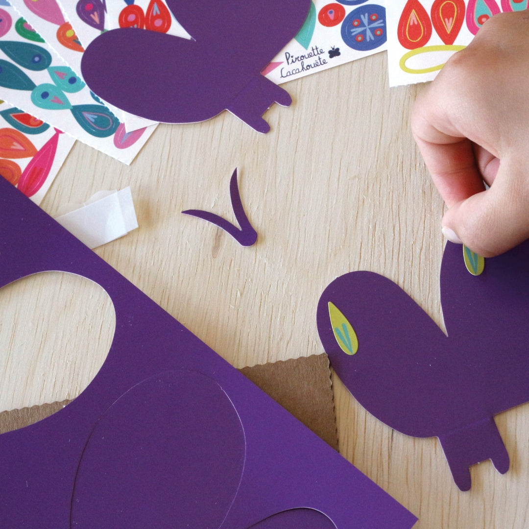 kit-cr-atif-6-papillons-carton-construire-stickers-enfant image 2