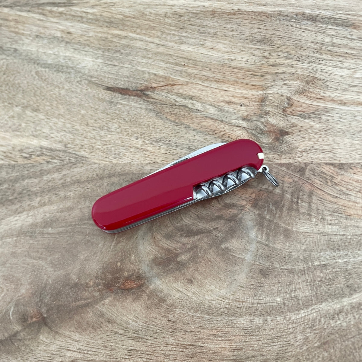 victorinox-camper-couteau-suisse-rouge-91-mm-13-fonctions image 4