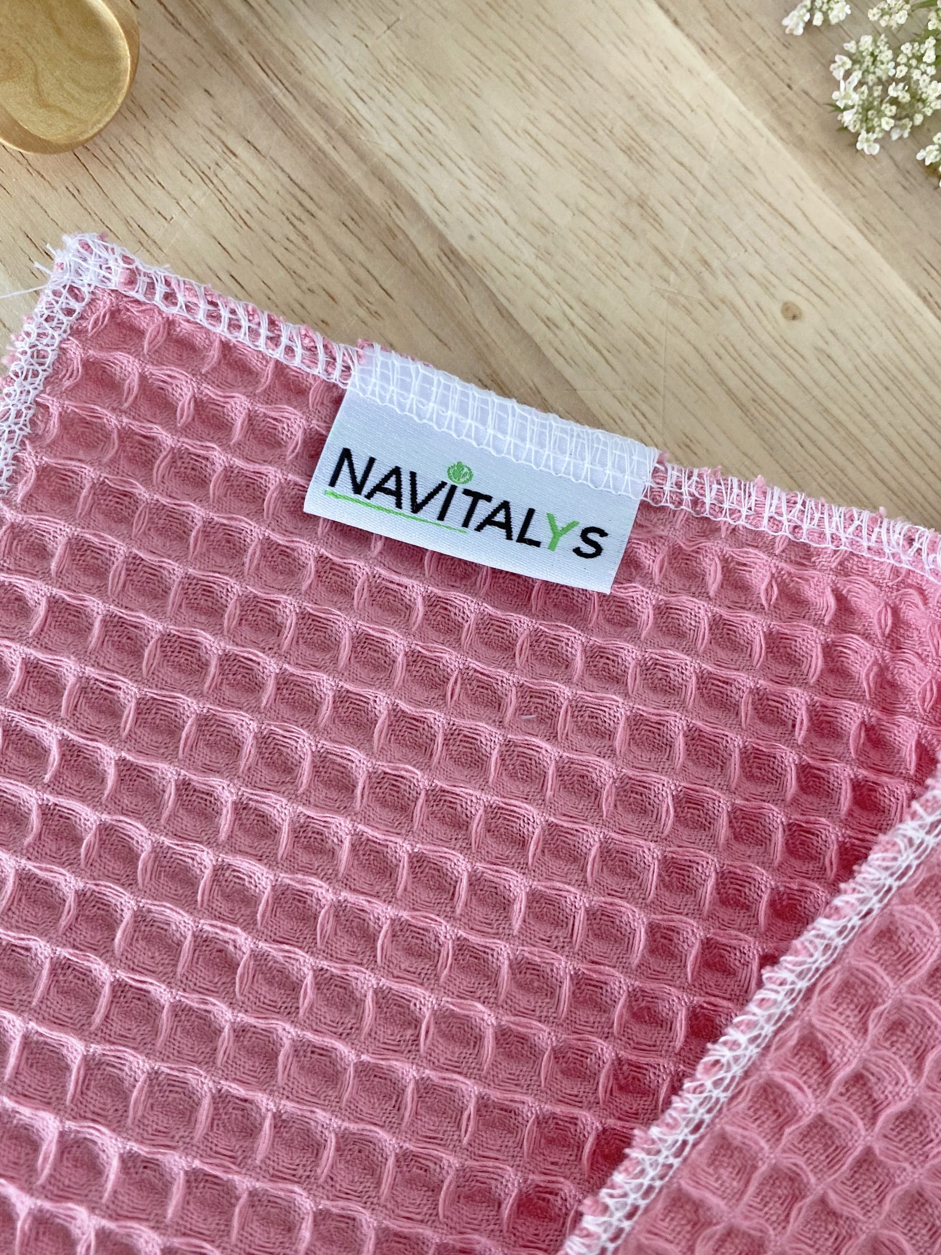 navitalys-lot-3-lavettes-coton-bio-nid-d-abeille-roses image 2
