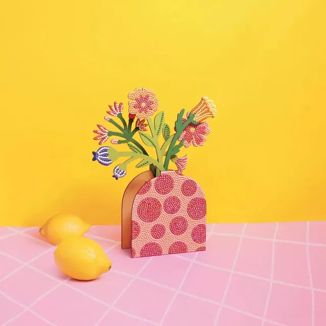 mes-courses-en-vrac-kit-vase-et-fleurs-strasser-rouge-d-co image 1