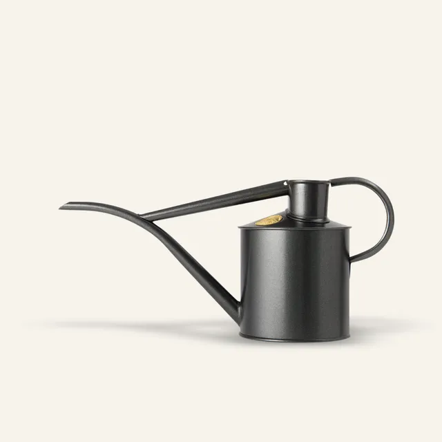 haws-fazeley-flow-arrosoir-int-rieur-graphite-2-pintes-acier image 1