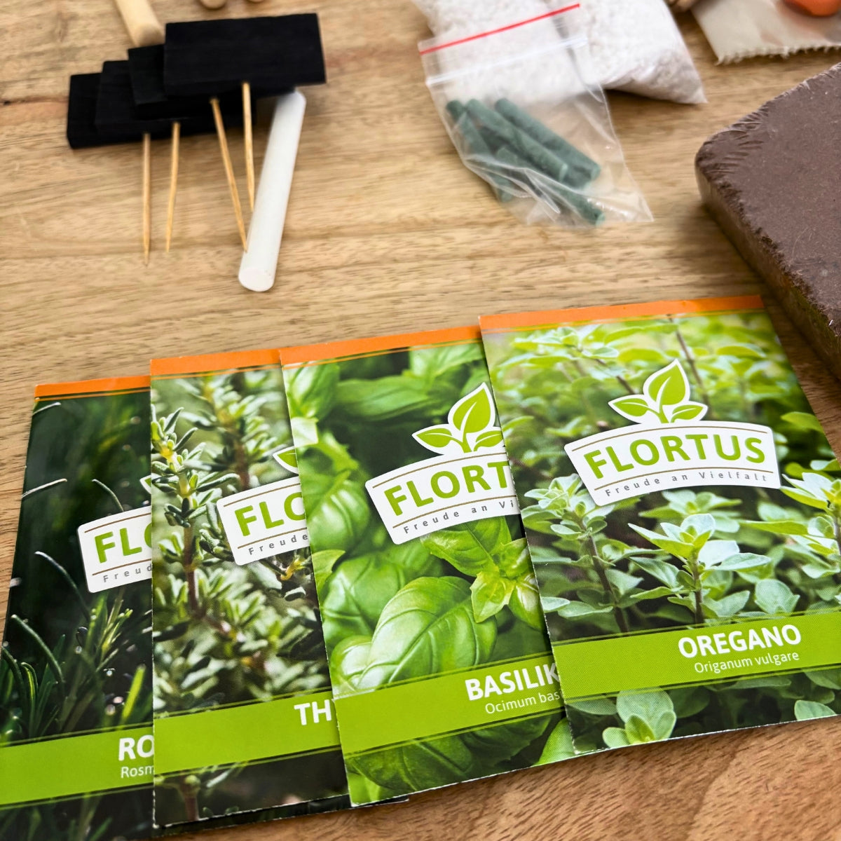 dibys-mon-premier-kit-jardinage-herbes-simples image 3
