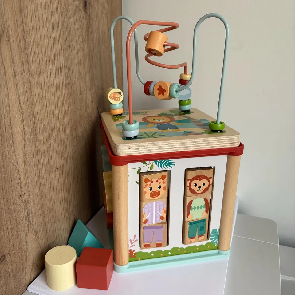 smallfoot-jungle-friends-cube-de-motricit-bois-animaux-jungle image 1