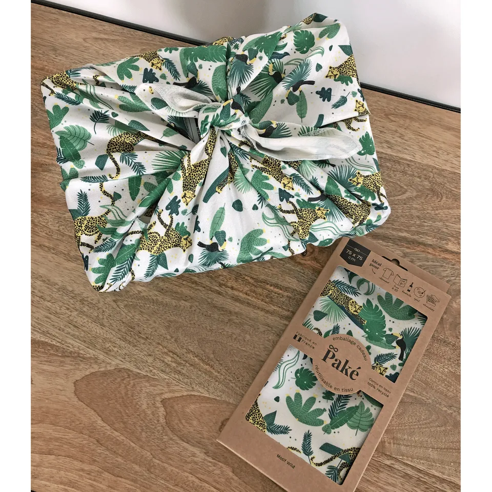 furoshiki-wild-75x75-emballage-cadeau-tissu image 1