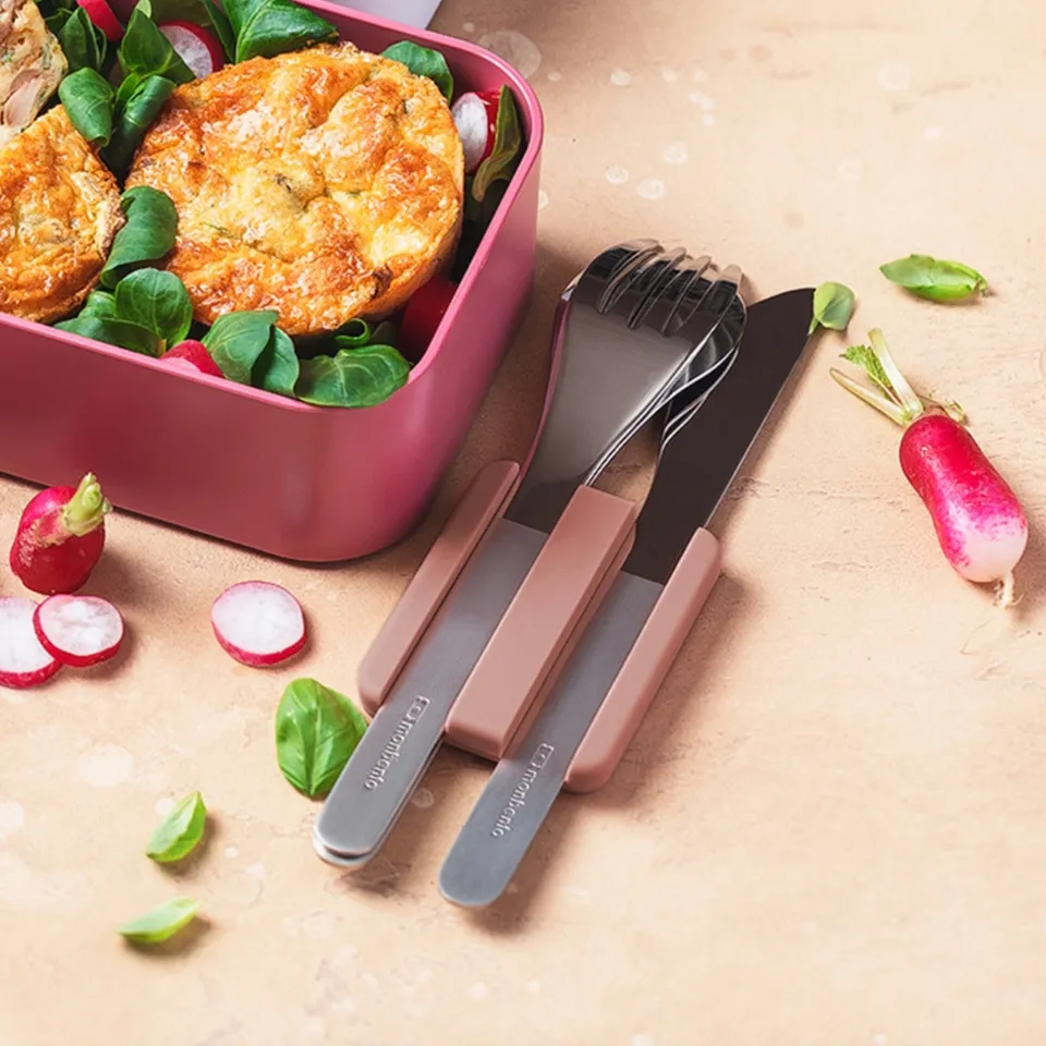 monbento-set-couverts-nomades-inox-roses-bo-te image 1