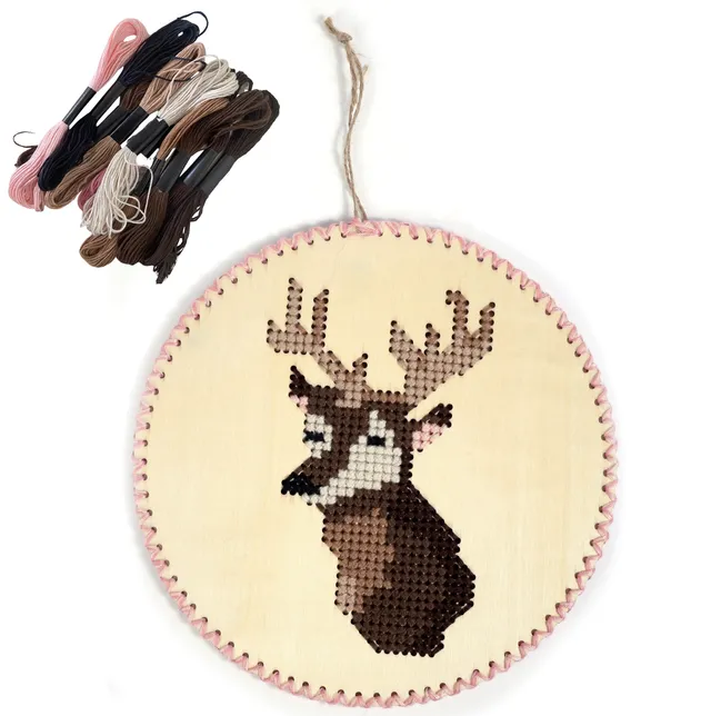 mes-courses-en-vrac-kit-broderie-renne-kit-broderie-bois-no-l-22-cm image 1
