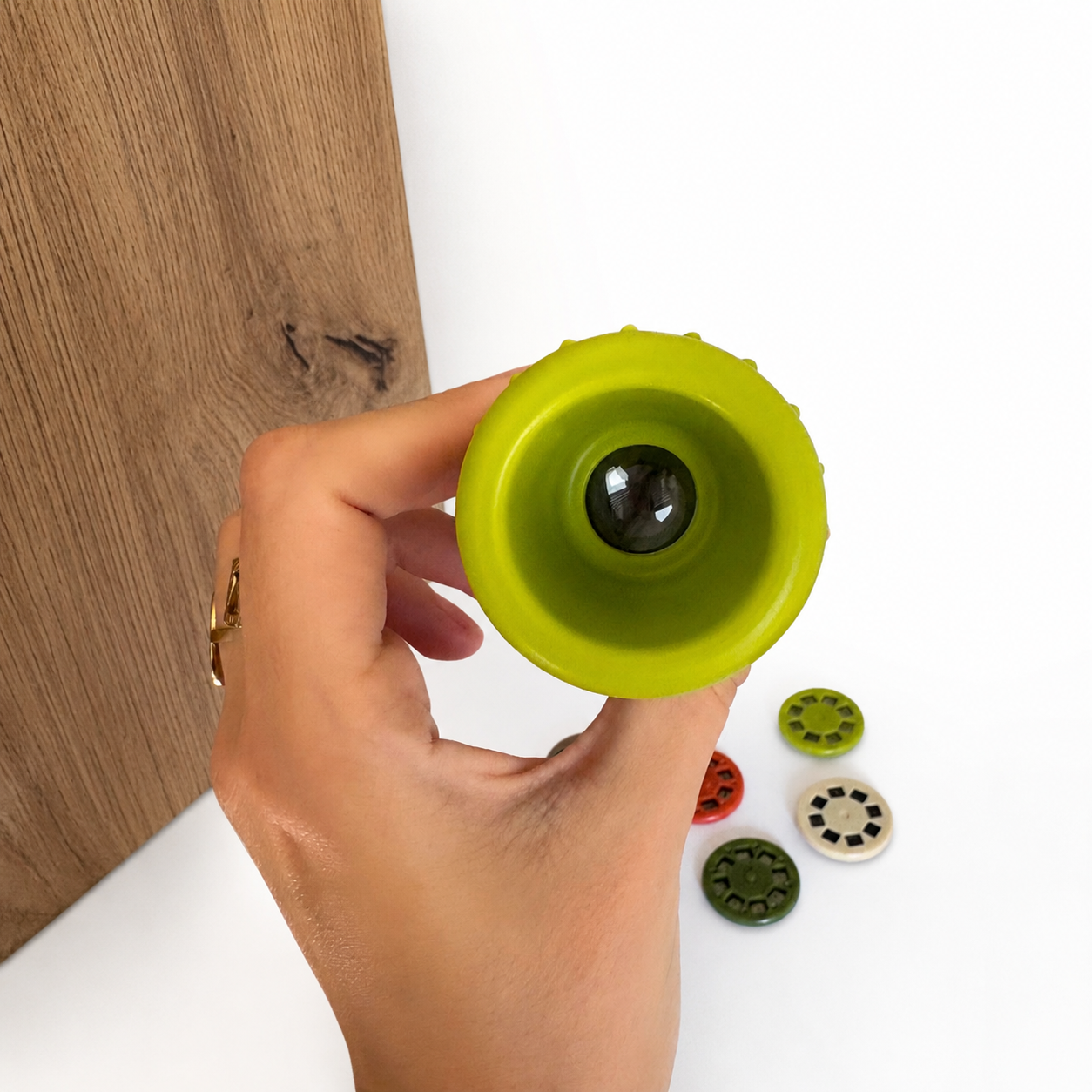 small-foot-discover-lampe-poche-projecteur-2-en-1 image 3