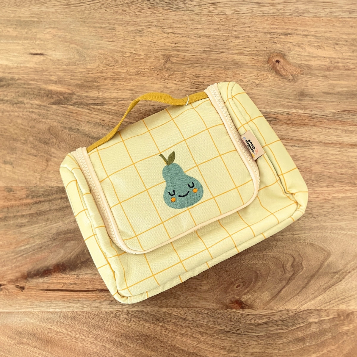 the-cotton-cloud-pedro-la-poire-trousse-toilette-enfant image 1