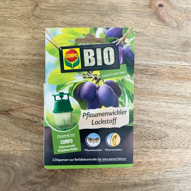 compo-attractif-carpocapse-des-prunes-pi-ge-bio-3-doseurs image 1