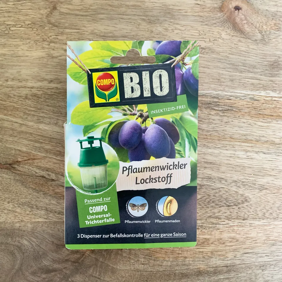 compo-attractif-carpocapse-des-prunes-pi-ge-bio-3-doseurs image 1