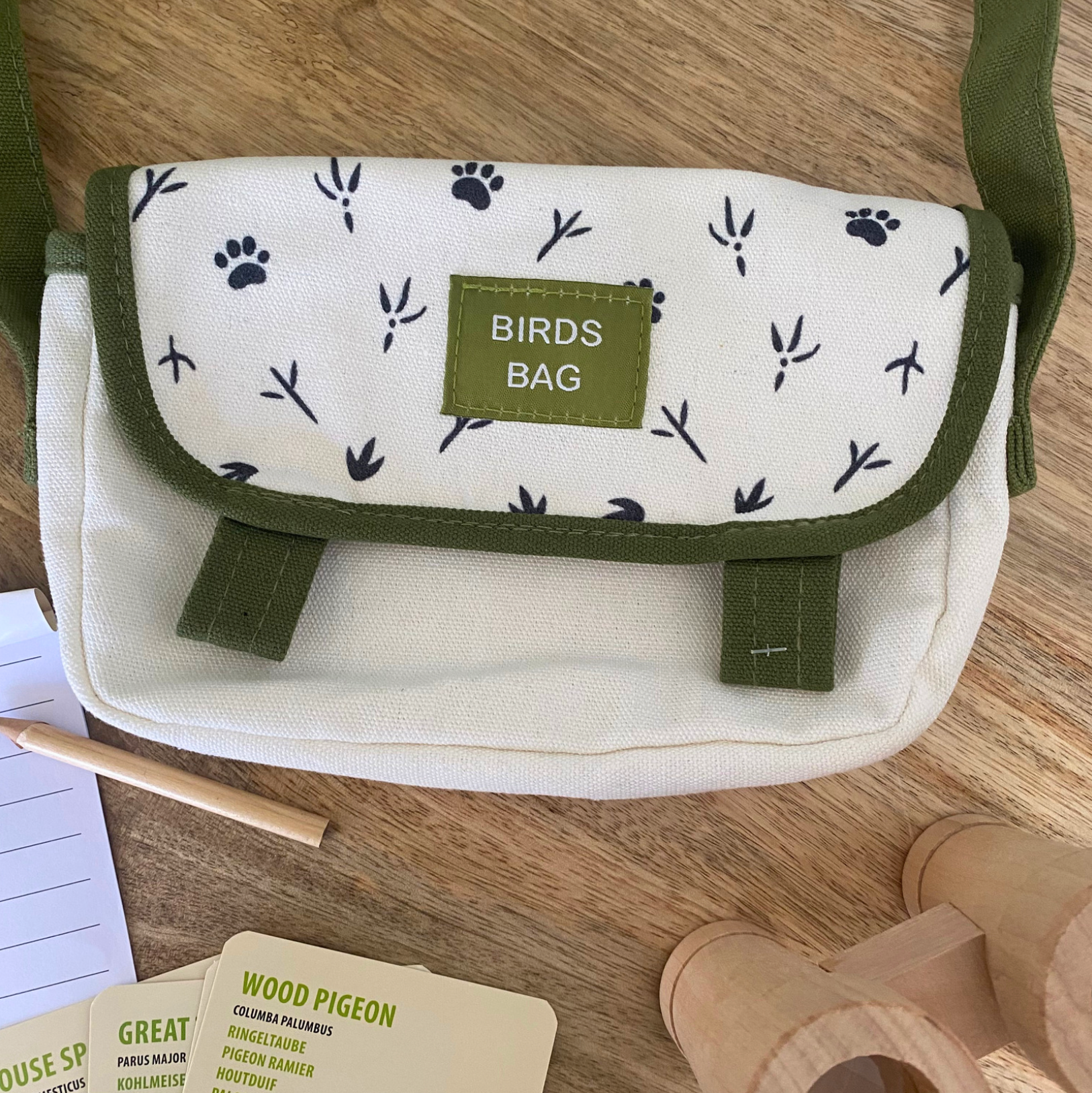 esschert-design-sac-explorateur-oiseaux-jumelles-bois-enfant image 3
