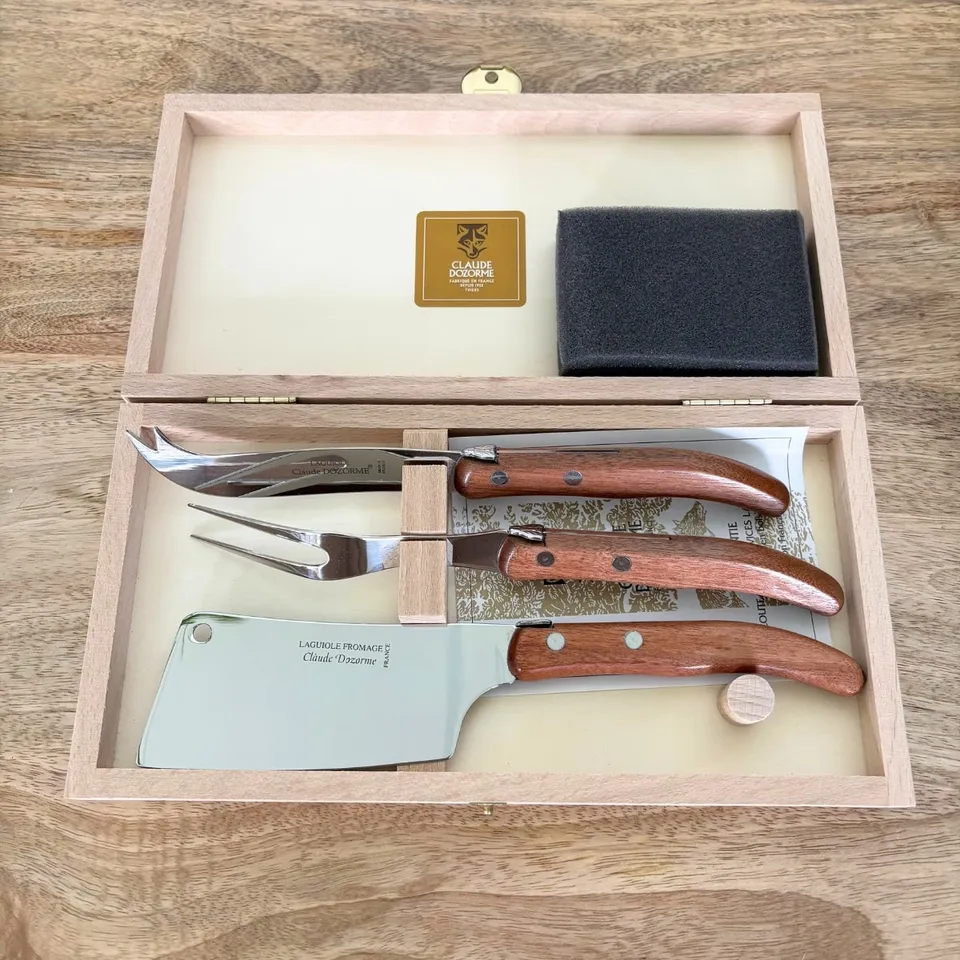 claude-dozorme-laguiole-coffret-fromage-3-pi-ces-manche-kotib image 1