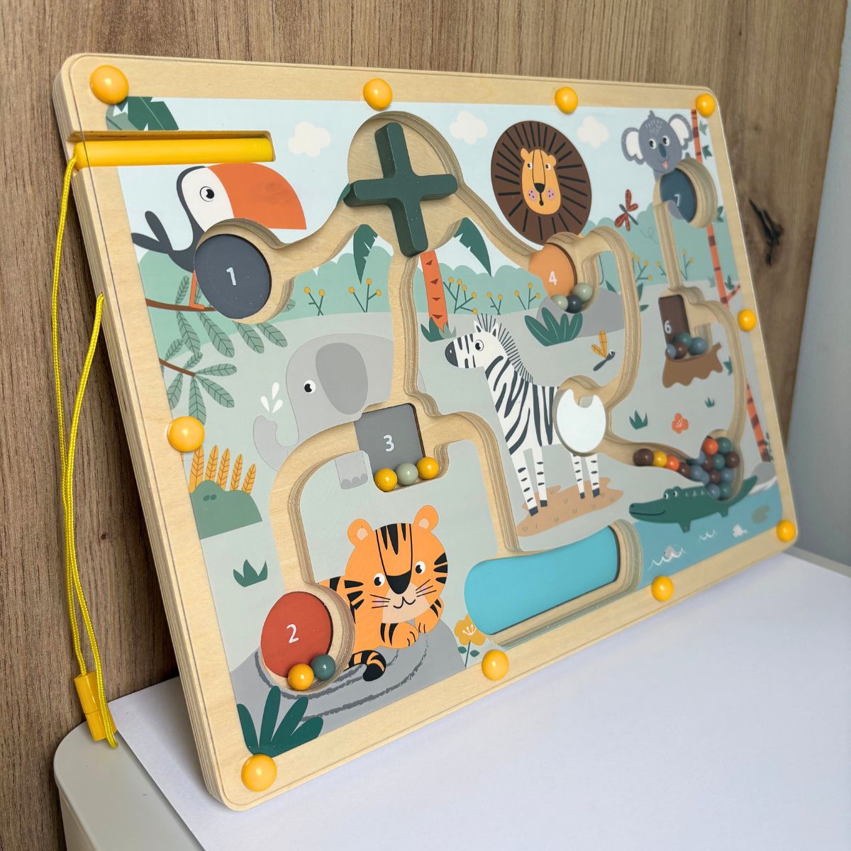 small-foot-safari-labyrinthe-magn-tique-jeu-bois-28-billes image 2