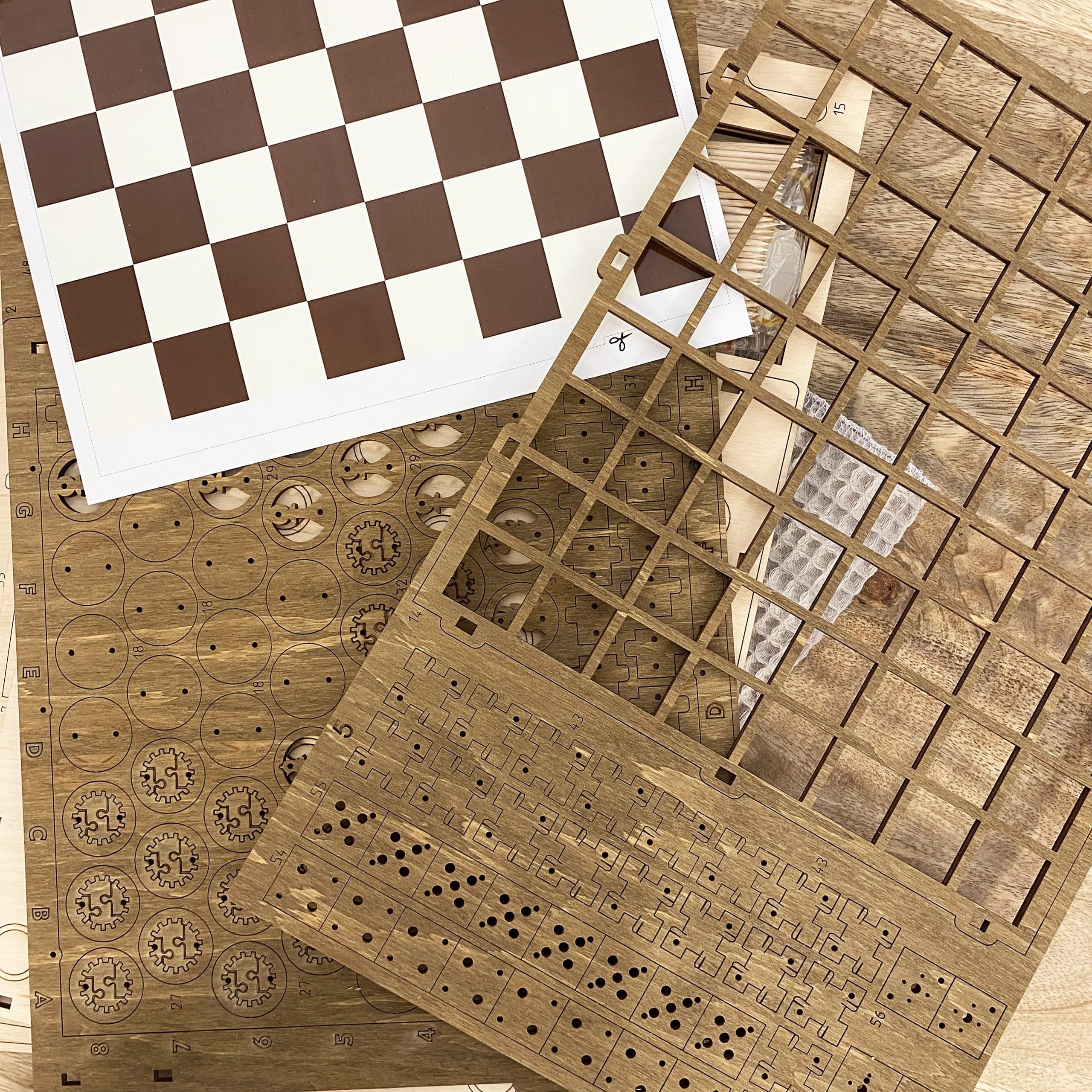 maquettes-jeux-de-soci-t-maquette-3d-bois-620-pi-ces image 2