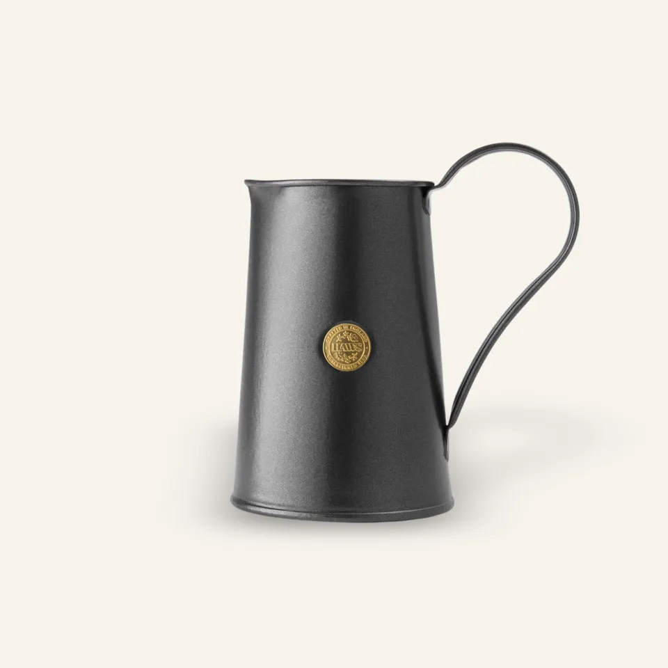 haws-jug-pichet-arrosoir-acier-graphite-3-pintes-1-7-l image 1