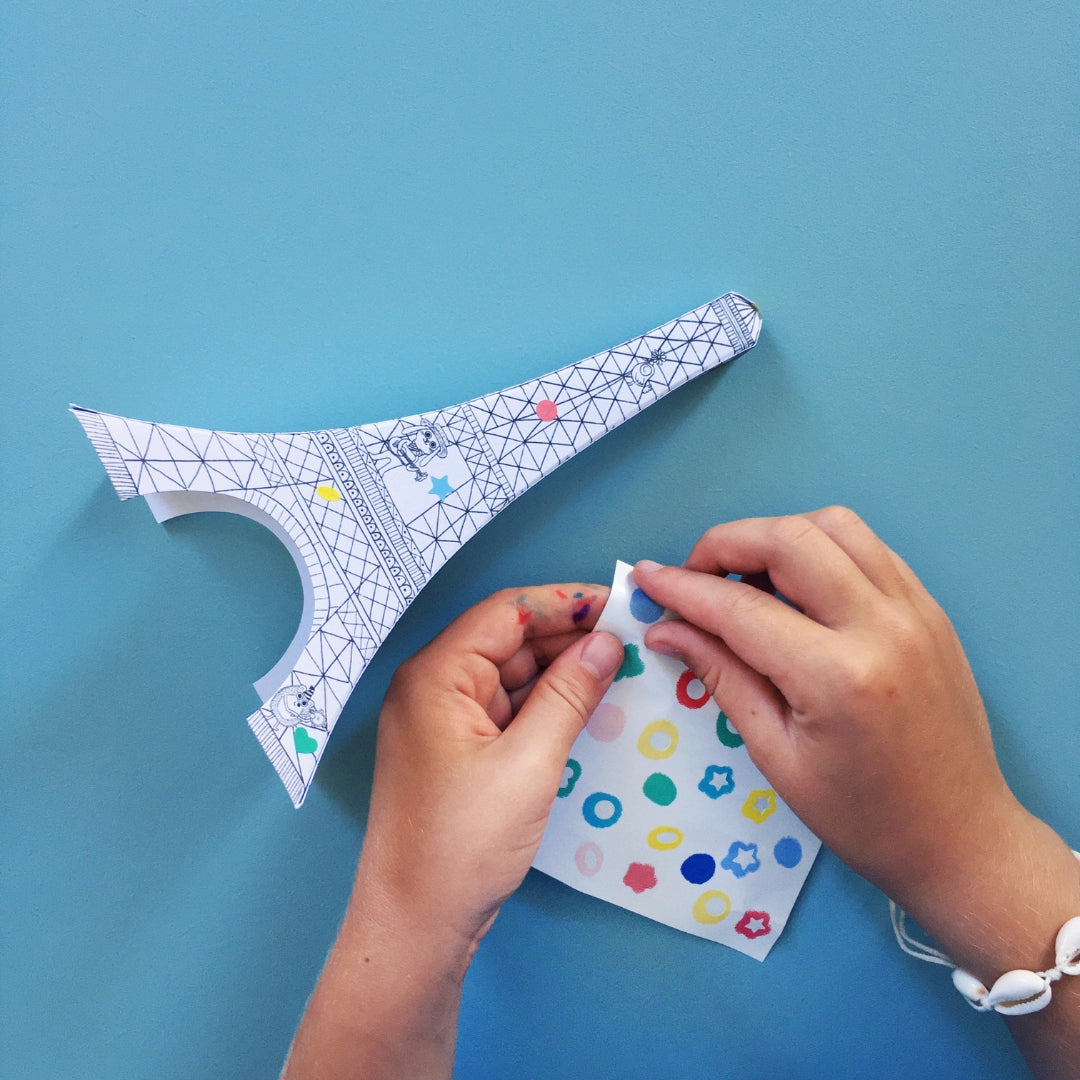 kit-cr-atif-tour-eiffel-papier-colorier-stickers image 2