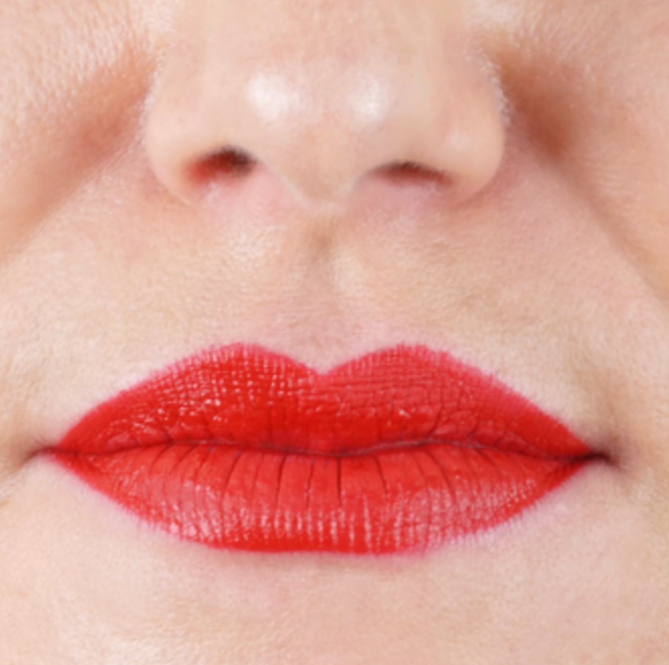 zao-rouge-l-vres-audacieux-420-le-rouge-mat-bio image 2