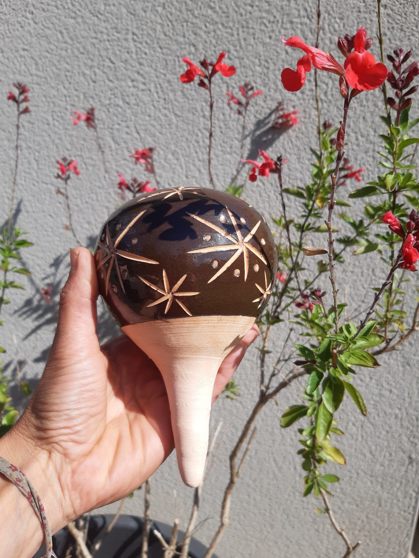eautonome-oya-planter-olla-chocolat-conomiseur-eau image 3